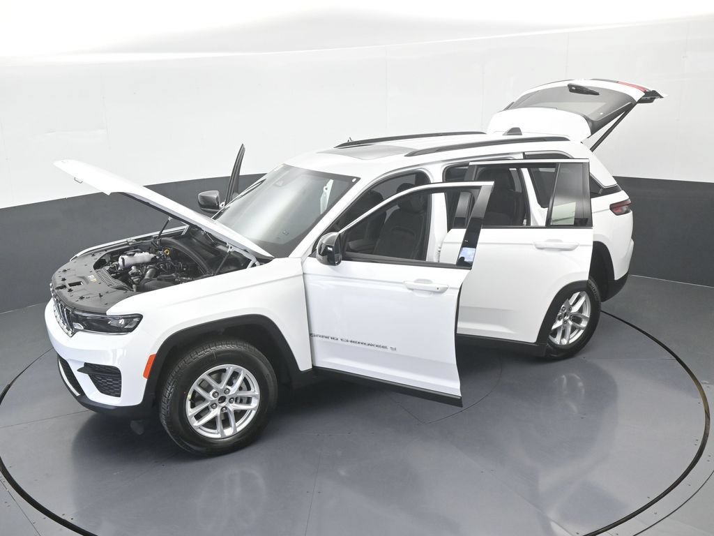 New 2026 Jeep Grand Cherokee Laredo X AWD/4WD image 61