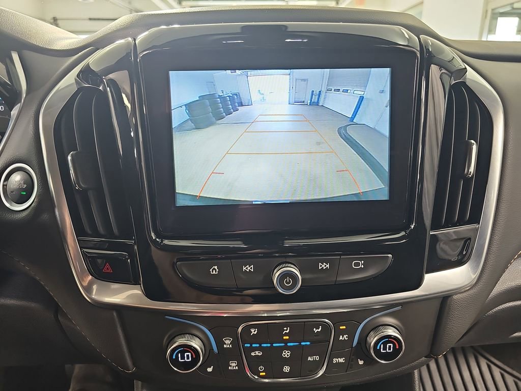 Used 2019 Chevrolet Traverse LT w/ LPO, Blackout Package AWD/4WD image 30