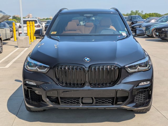 Used 2021 BMW X5 M50i AWD/4WD image 2