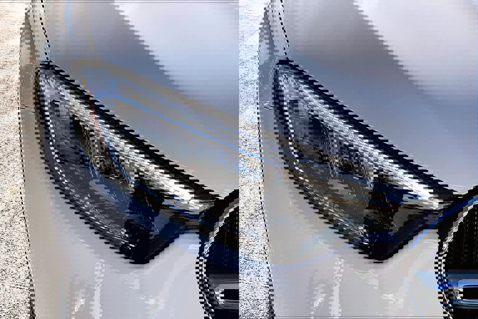 Certified 2025 Mercedes-Benz GLC 300 image 27