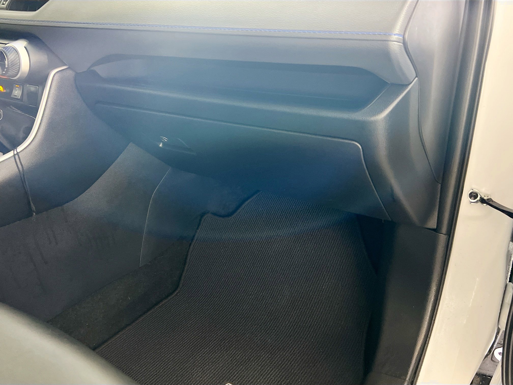 Used 2024 Toyota RAV4 XSE image 35