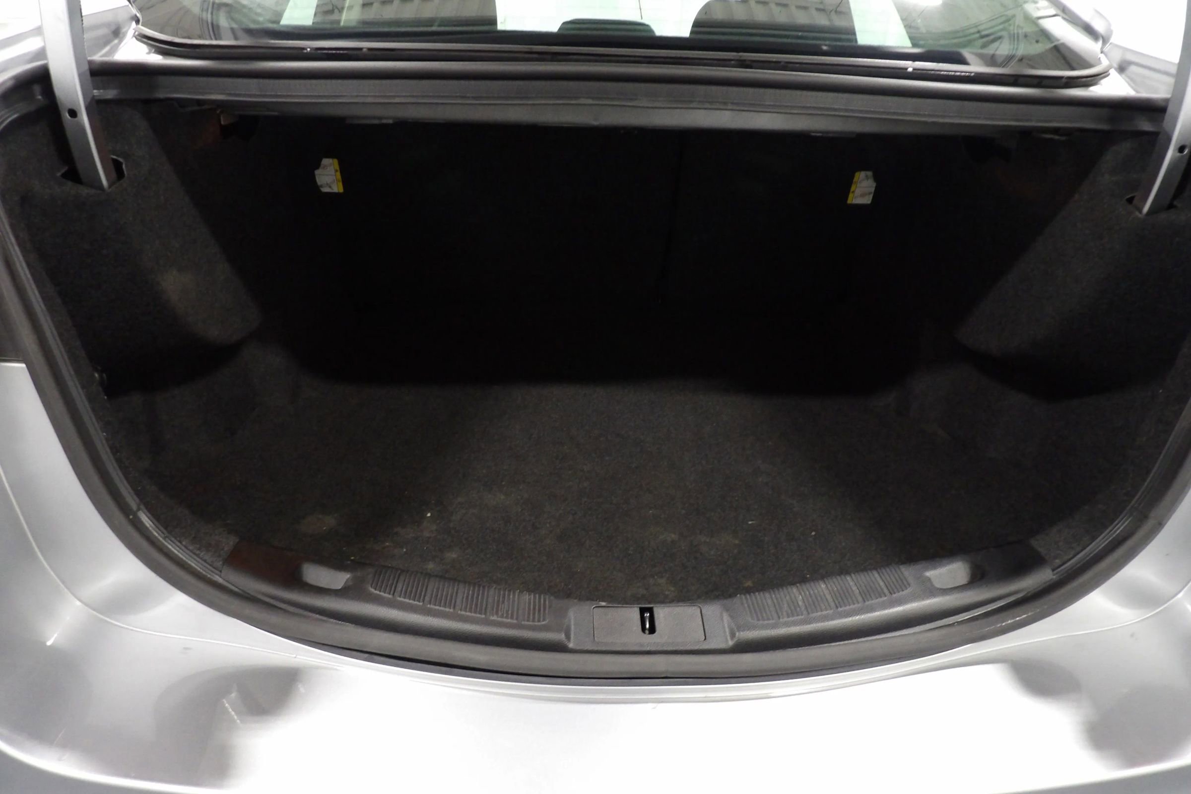 Used 2020 Ford Fusion SE image 8