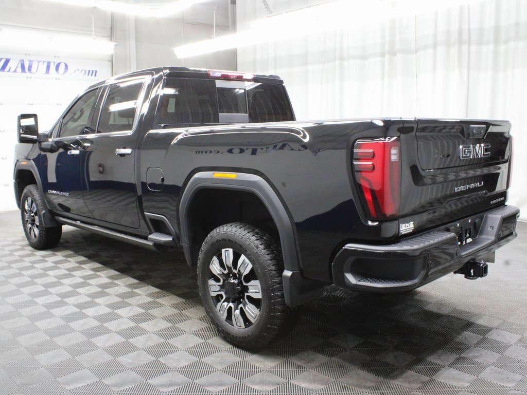 Used 2024 GMC Sierra 2500 Denali w/ Technology Package image 5