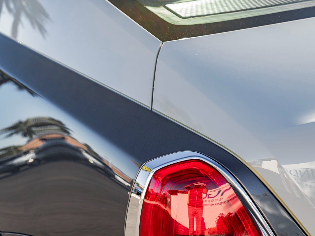 Certified 2020 Rolls-Royce Wraith image 12
