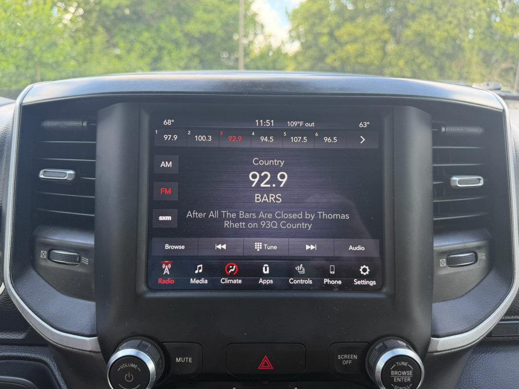 Used 2019 RAM 1500 Limited AWD/4WD image 18