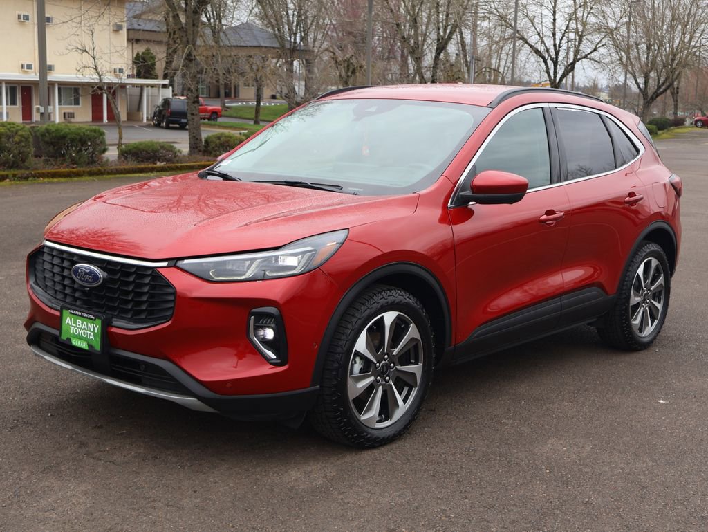 Used 2023 Ford Escape Platinum w/ Premium Technology Package image 12