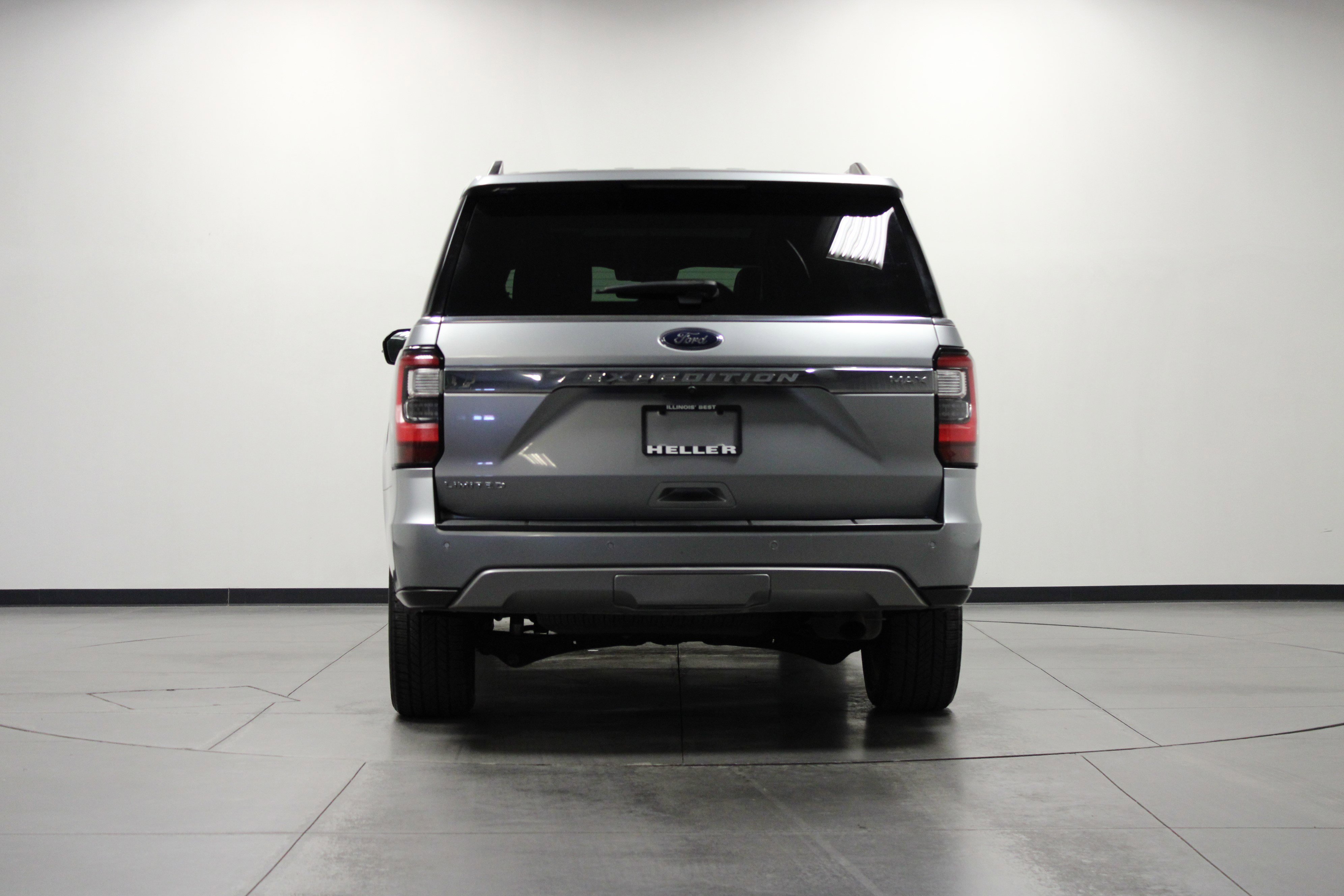 Used 2021 Ford Expedition Max Limited image 5