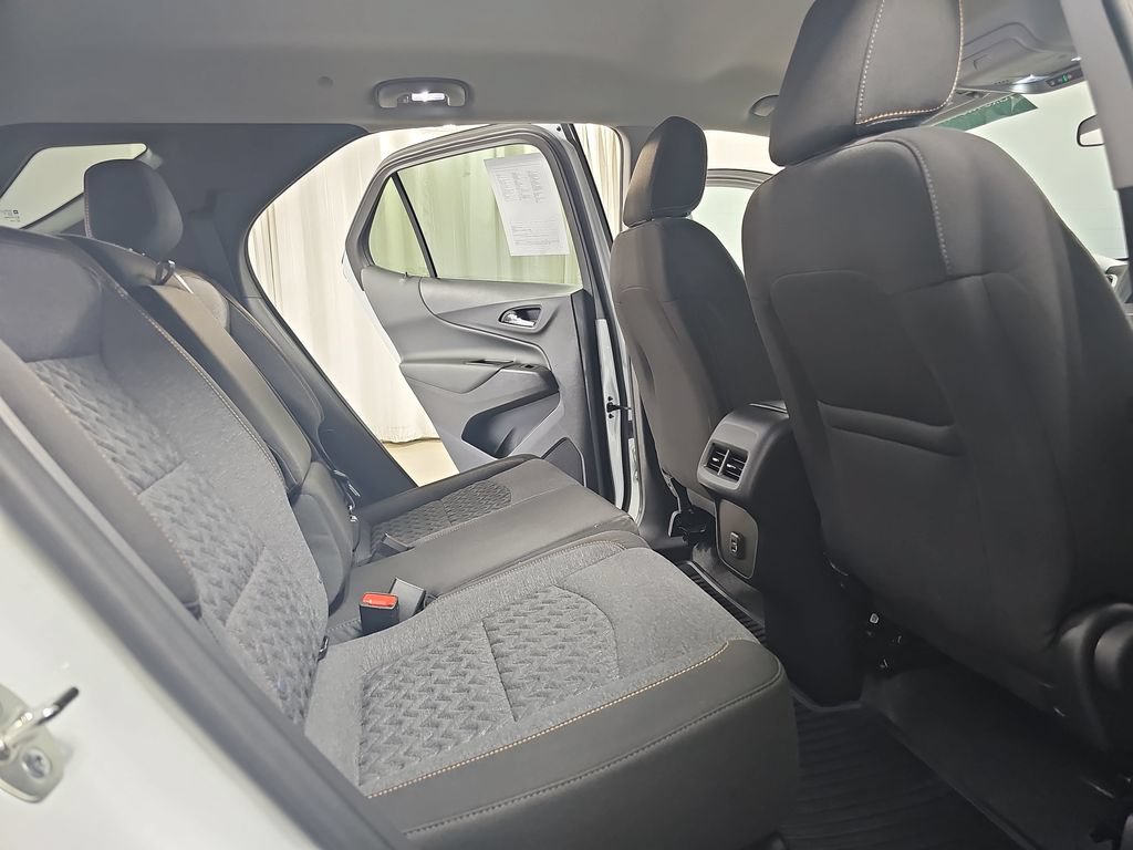 Certified 2024 Chevrolet Equinox LT FWD image 14