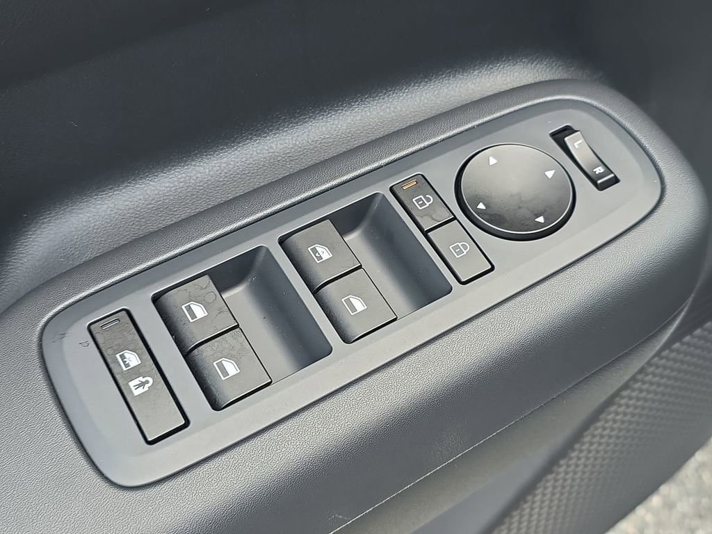 New 2026 Hyundai Santa Fe SE image 22