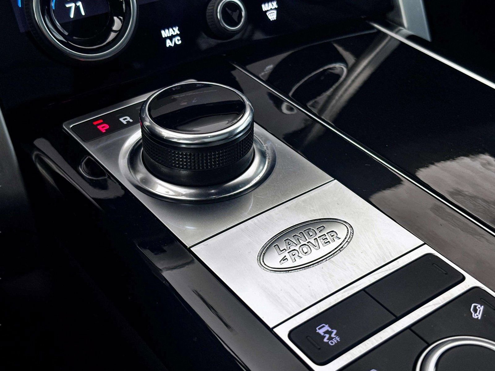 Used 2022 Land Rover Range Rover P525 Westminster Edition image 33