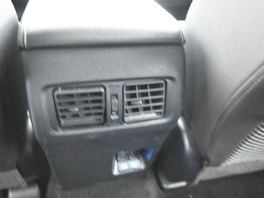 Used 2024 Toyota 4Runner SR5 Premium image 18