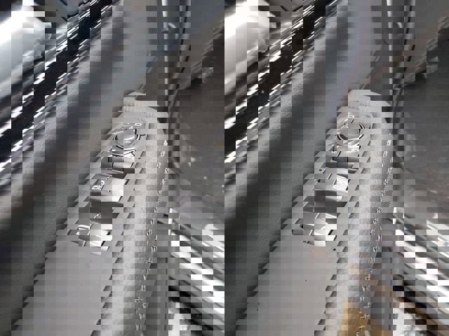 New 2026 GMC Yukon XL Denali w/ Sun & Power Step Package image 18