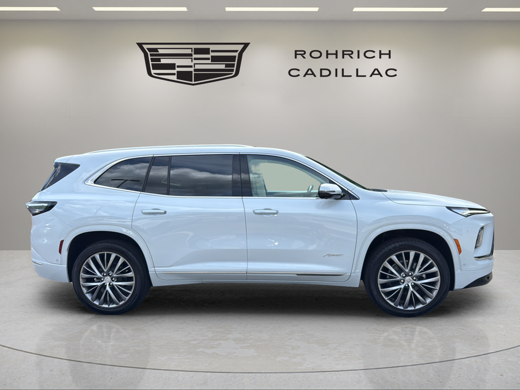 Used 2026 Buick Enclave Avenir w/ Super Cruise Package AWD/4WD image 5