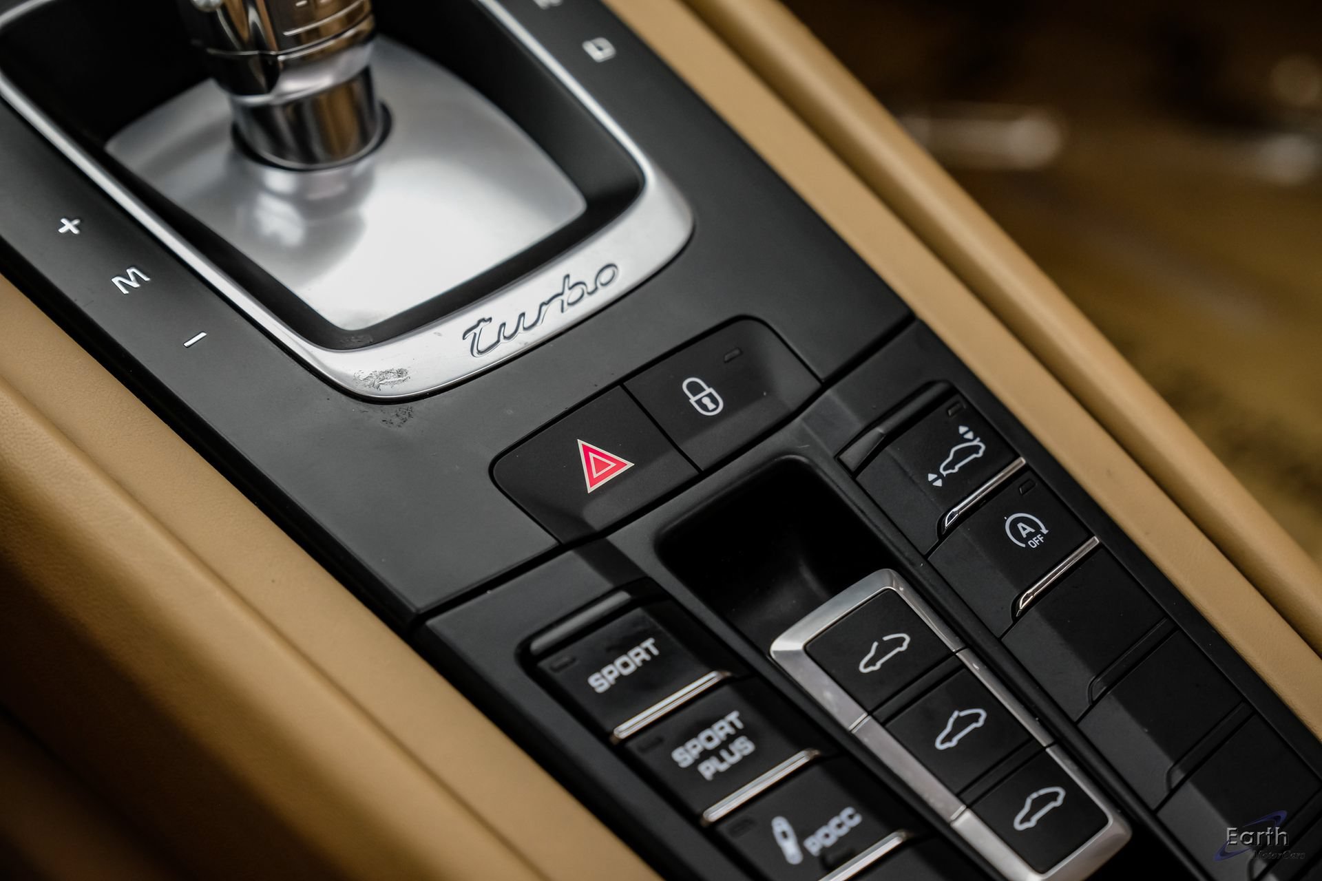 Used 2014 Porsche 911 Turbo S AWD/4WD image 69