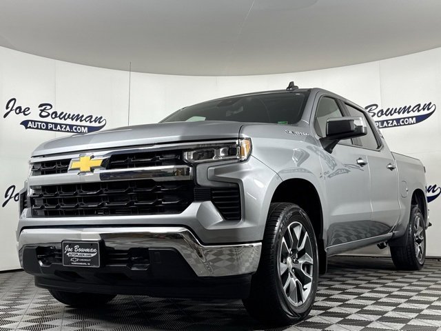 Used 2024 Chevrolet Silverado 1500 LT image 3