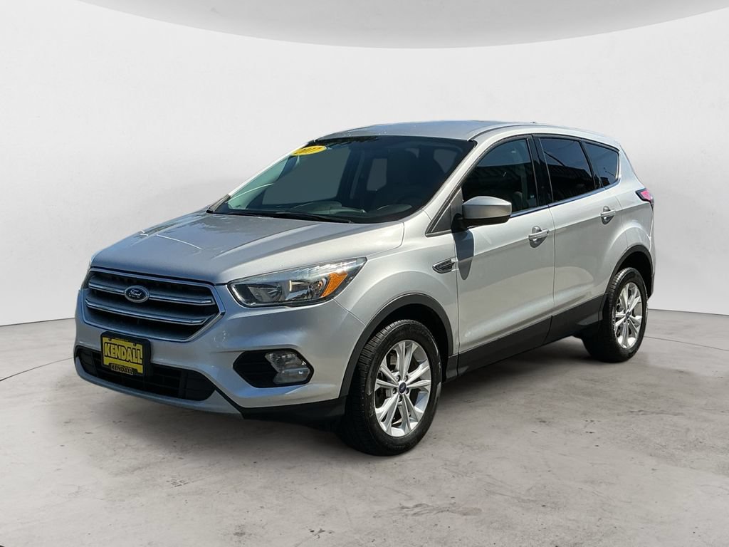 Used 2017 Ford Escape SE