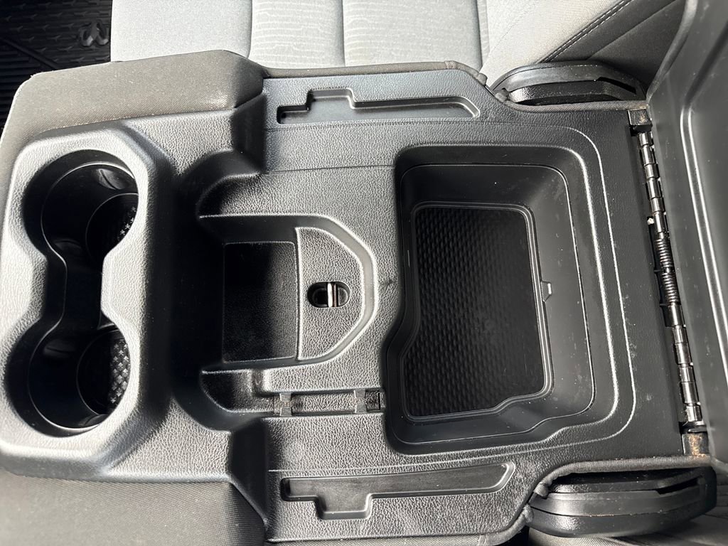 Used 2022 RAM 1500 Big Horn AWD/4WD image 38