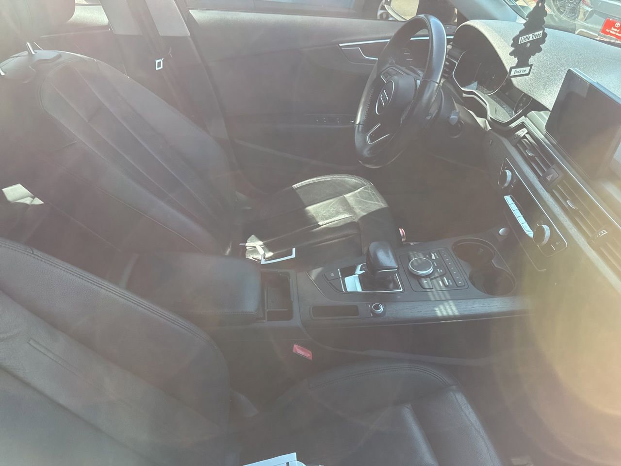 Used 2019 Audi A4 2.0T Premium image 5