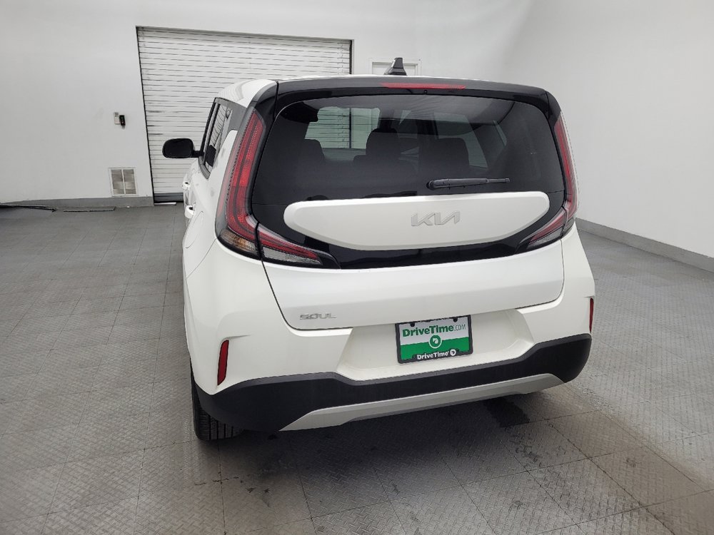 Used 2024 Kia Soul S image 6