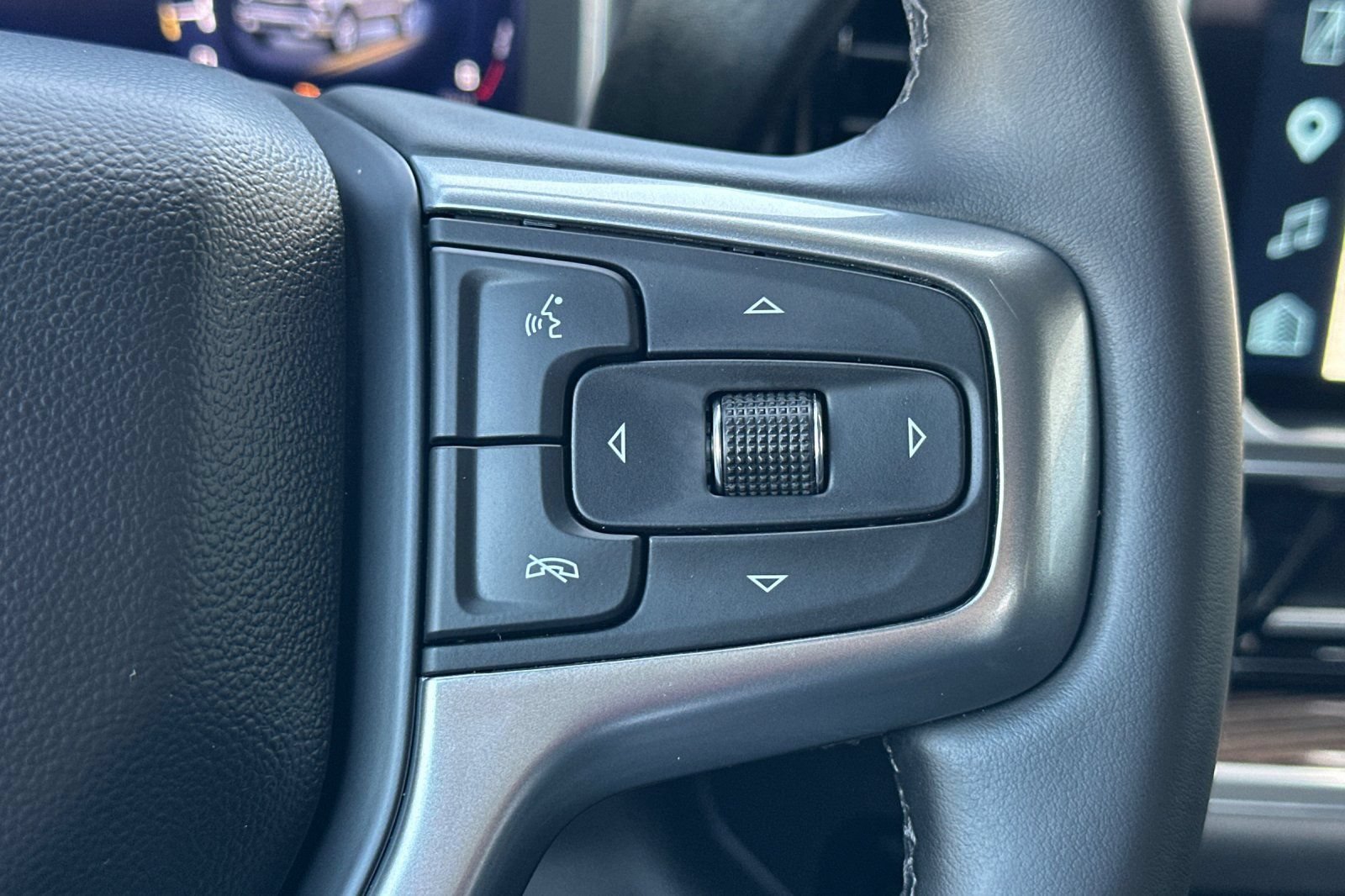 Certified 2026 Chevrolet Silverado 1500 RST RWD image 32