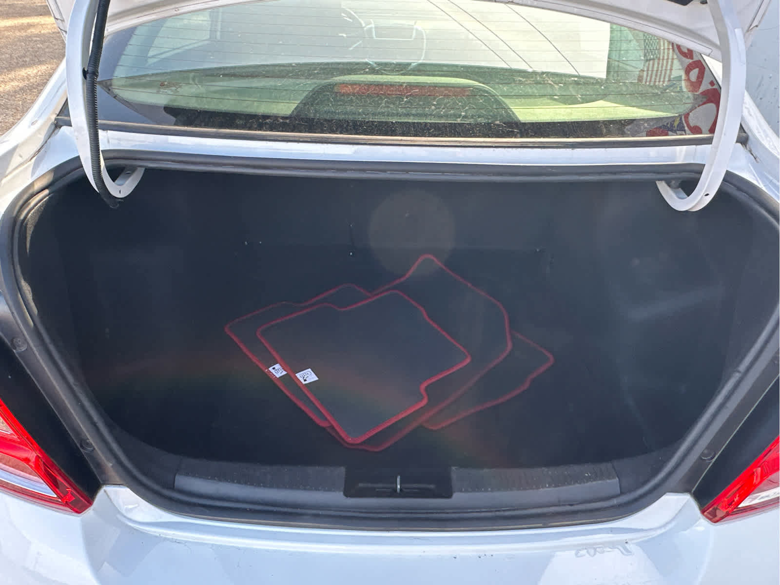 Used 2020 Chevrolet Sonic LT w/ Convenience Package image 17