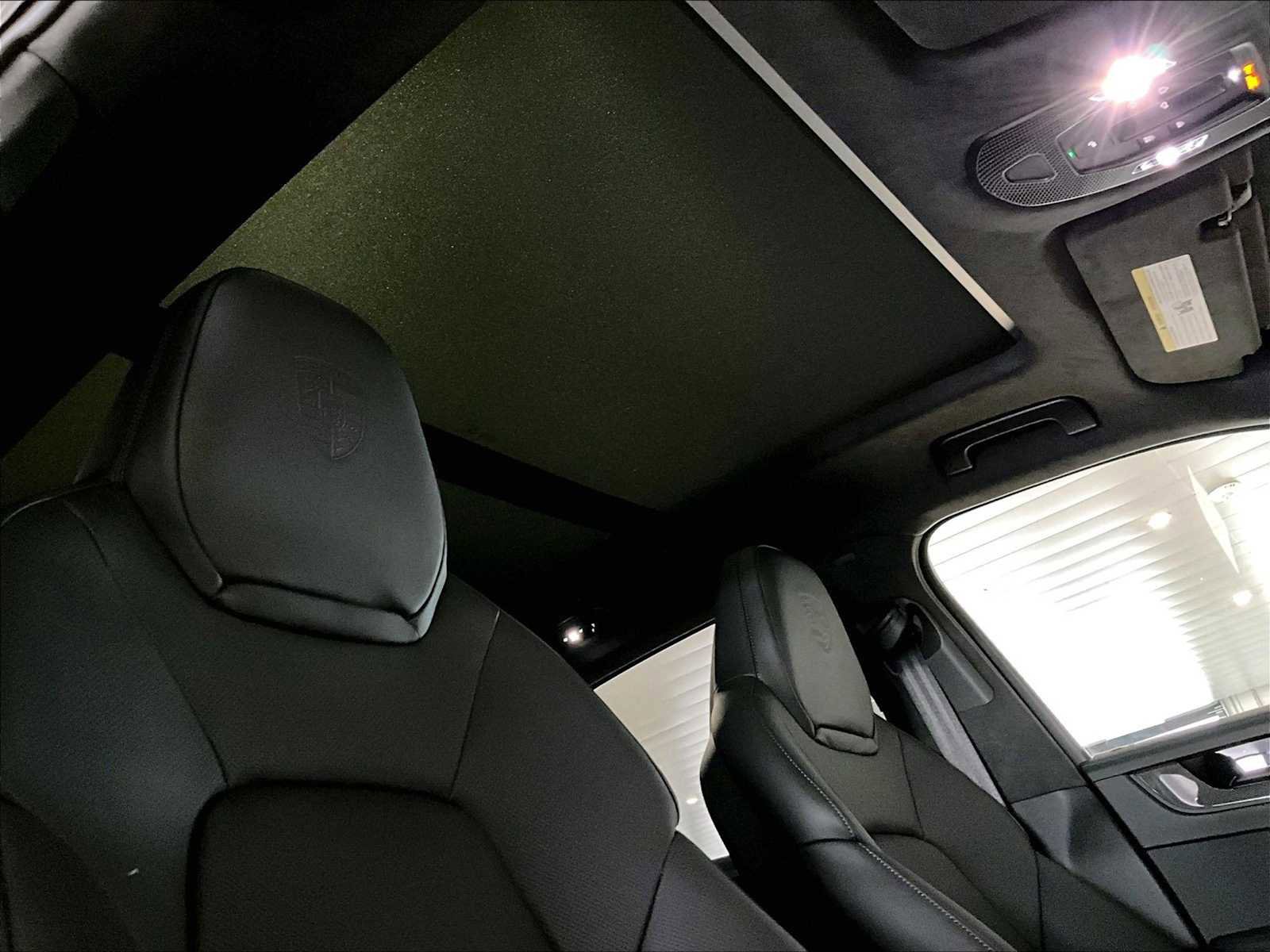 New 2026 Porsche Cayenne GTS AWD/4WD image 23