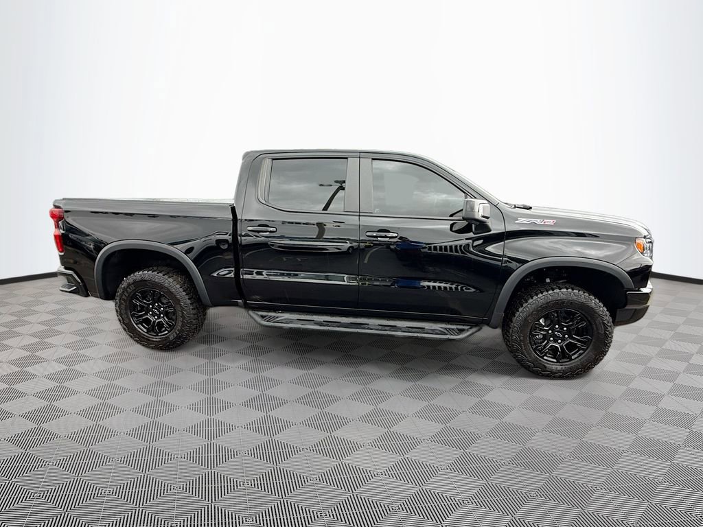Used 2025 Chevrolet Silverado 1500 ZR2 w/ Technology Package AWD/4WD image 5