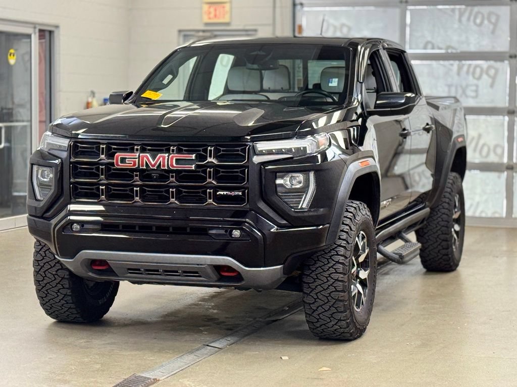 Used 2023 GMC Canyon AT4X AWD/4WD image 3