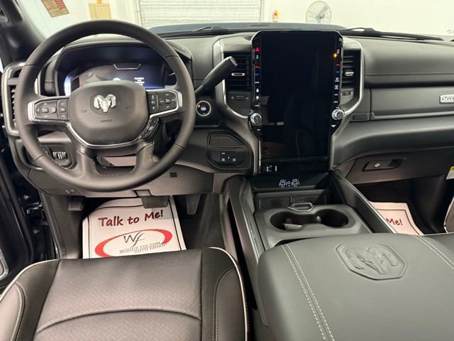 New 2026 RAM 2500 Laramie AWD/4WD image 15