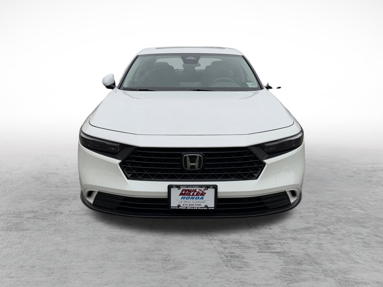 Used 2023 Honda Accord EX image 2