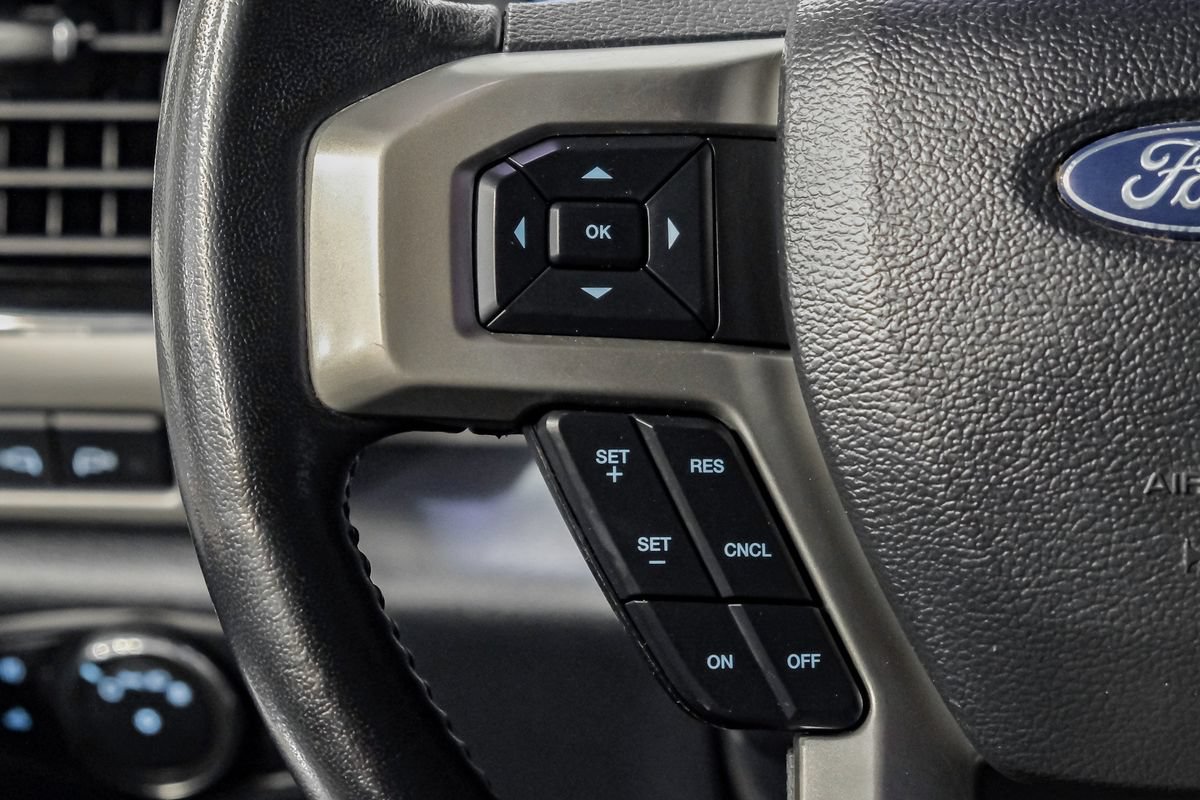Used 2022 Ford F250 Lariat w/ Black Appearance Package AWD/4WD image 16