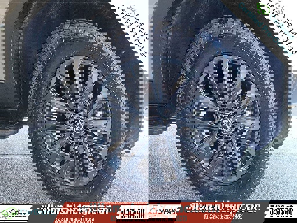 Used 2024 Toyota Land Cruiser image 33