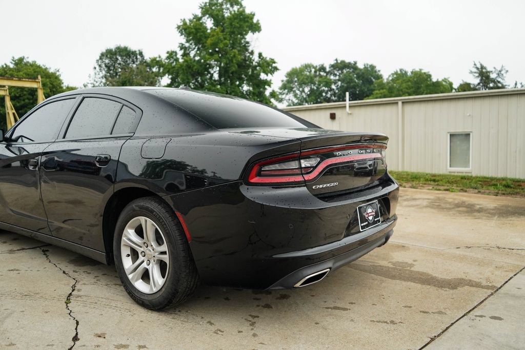 Used 2021 Dodge Charger SXT w/ Leather Interior Group RWD image 20