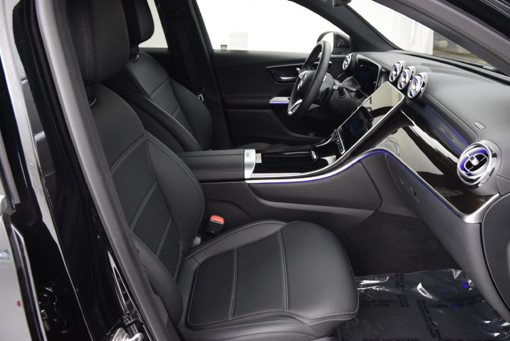 Certified 2026 Mercedes-Benz GLC 300 4MATIC image 16