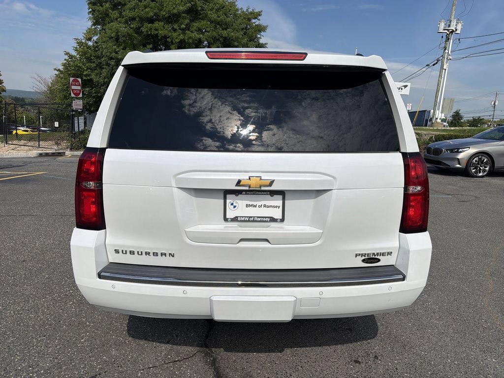 Used 2019 Chevrolet Suburban Premier AWD/4WD image 13