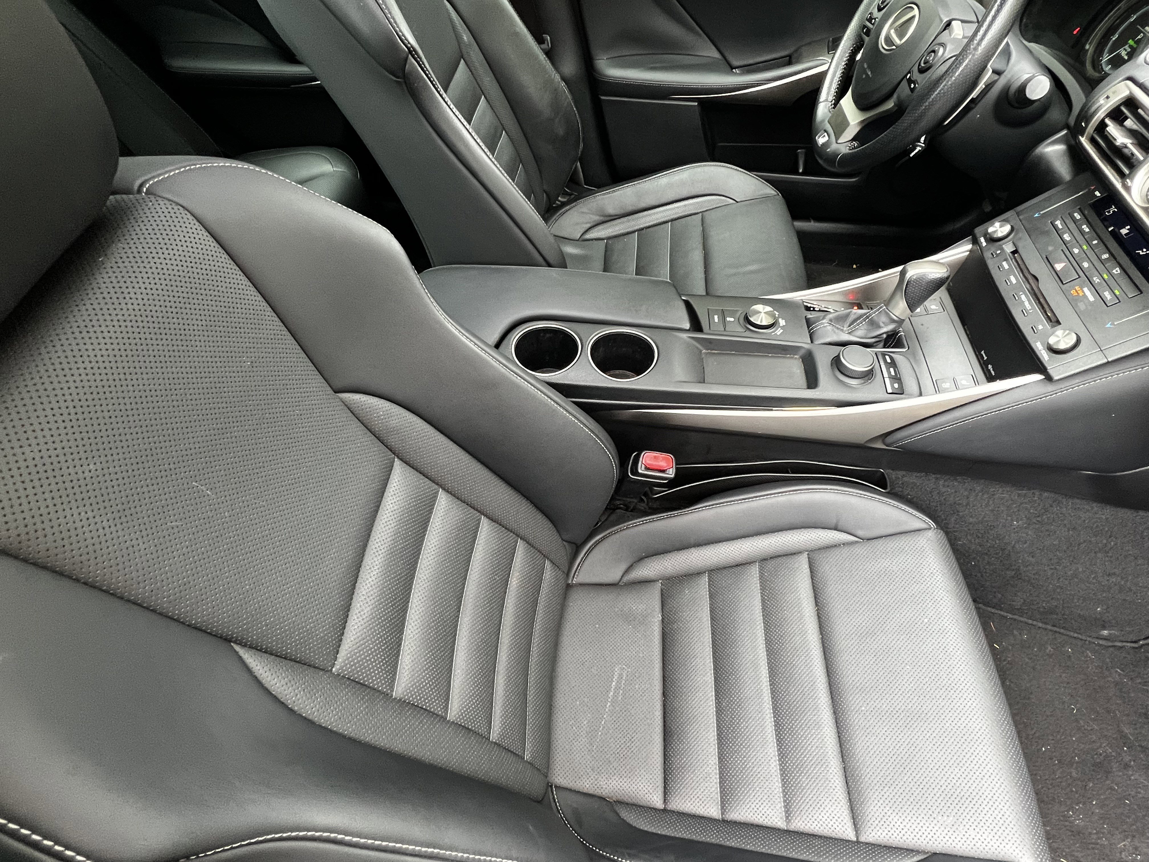 Used 2015 Lexus IS 250 image 44