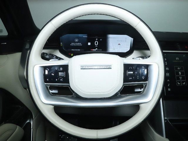 Used 2024 Land Rover Range Rover SE AWD/4WD image 19