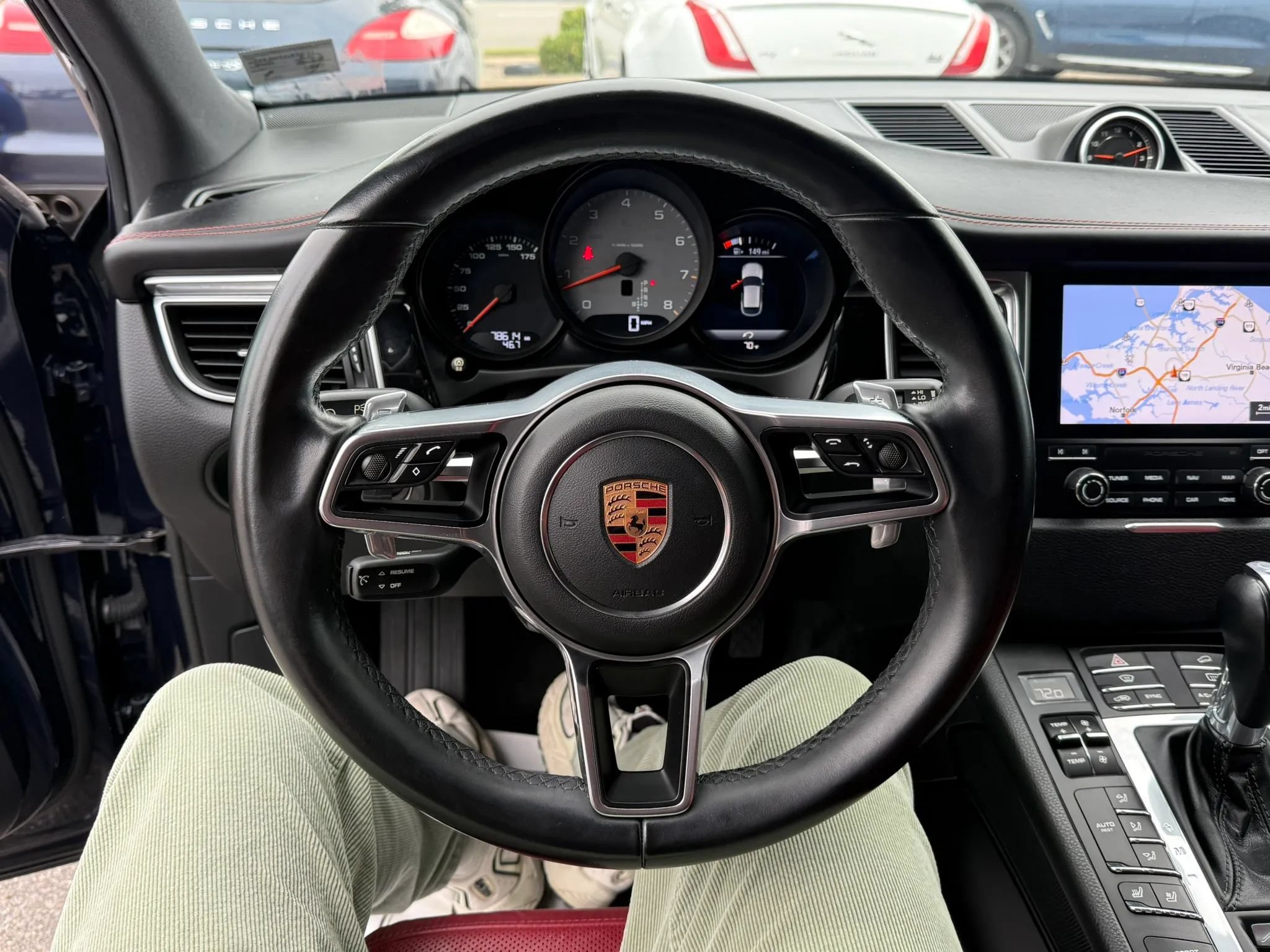 Used 2018 Porsche Macan S AWD/4WD image 10