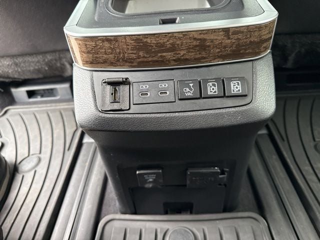 Certified 2025 Toyota Sienna Platinum AWD/4WD image 24
