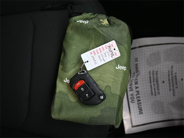 Used 2021 Jeep Wrangler Unlimited Sport image 10