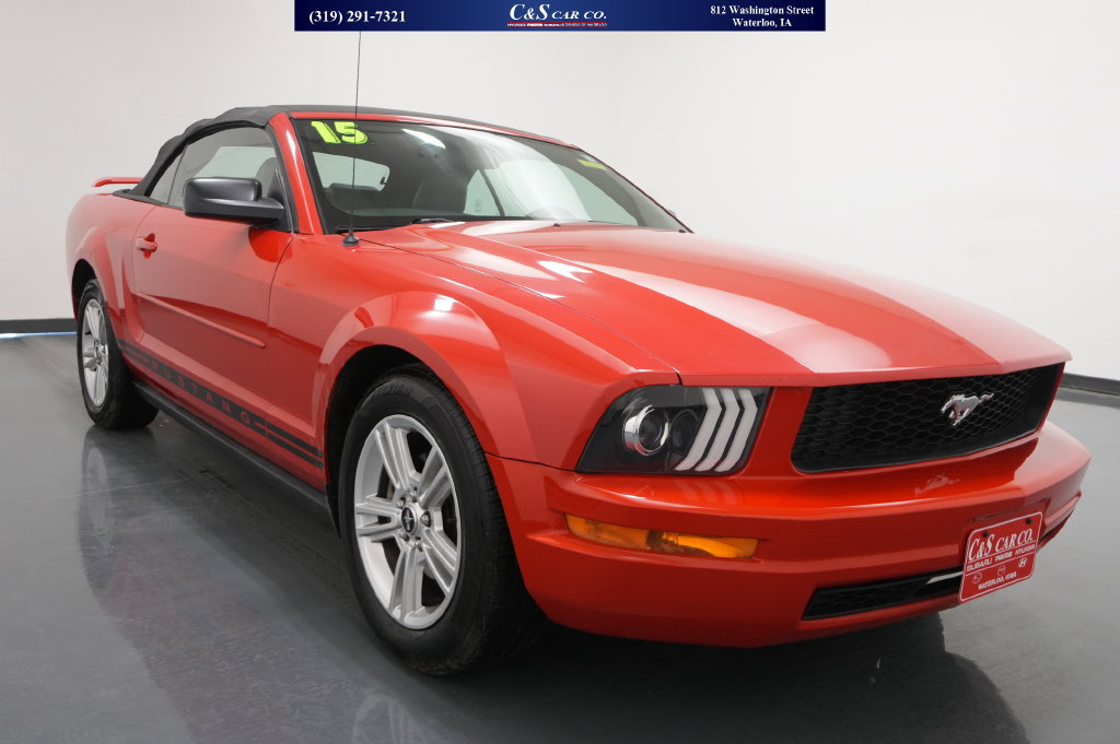 Used 2005 Ford Mustang Convertible