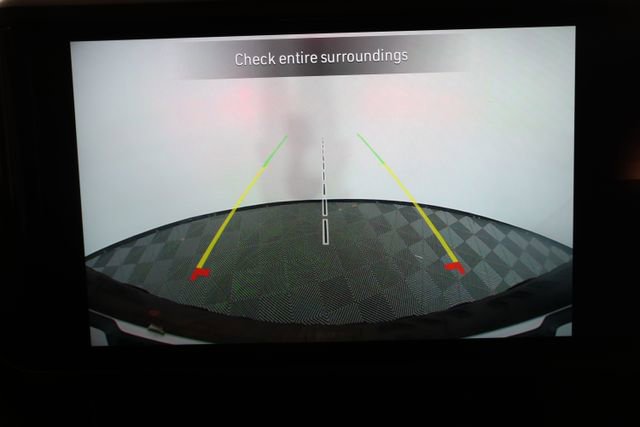 Used 2025 Jeep Wrangler Unlimited Rubicon w/ Convenience Group image 18