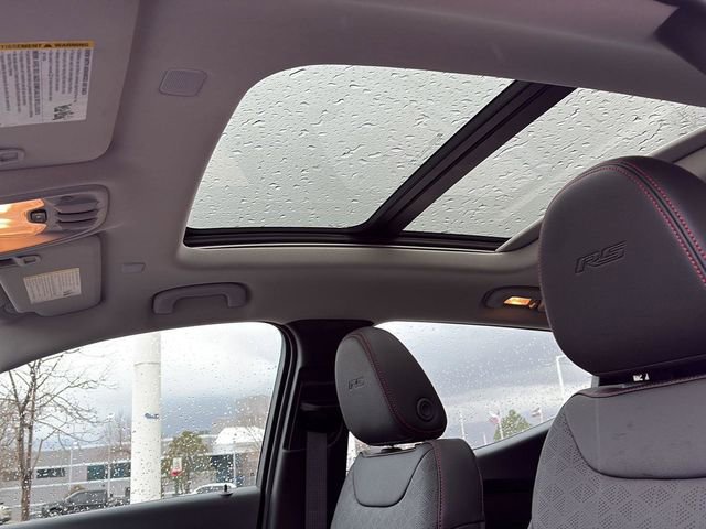 New 2027 Chevrolet Bolt RS w/ Technology Package FWD image 13