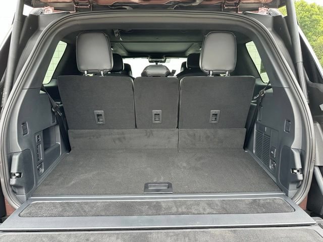 New 2027 Lincoln Navigator Black Label AWD/4WD image 25