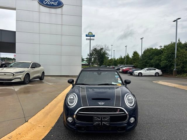 Used 2019 MINI Cooper S w/ Storage Package FWD image 8