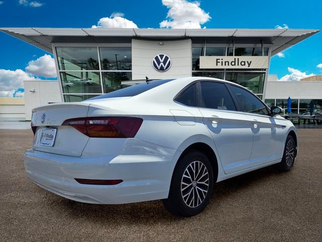 Used 2019 Volkswagen Jetta SEL w/ Cold Weather Package FWD image 4