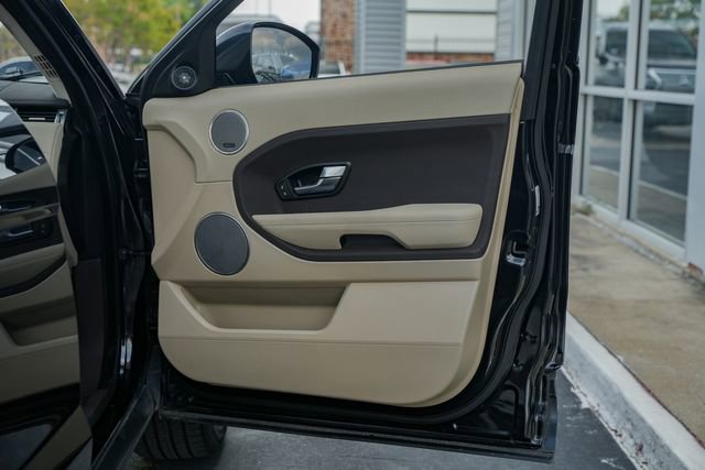 Used 2015 Land Rover Range Rover Evoque Pure image 23