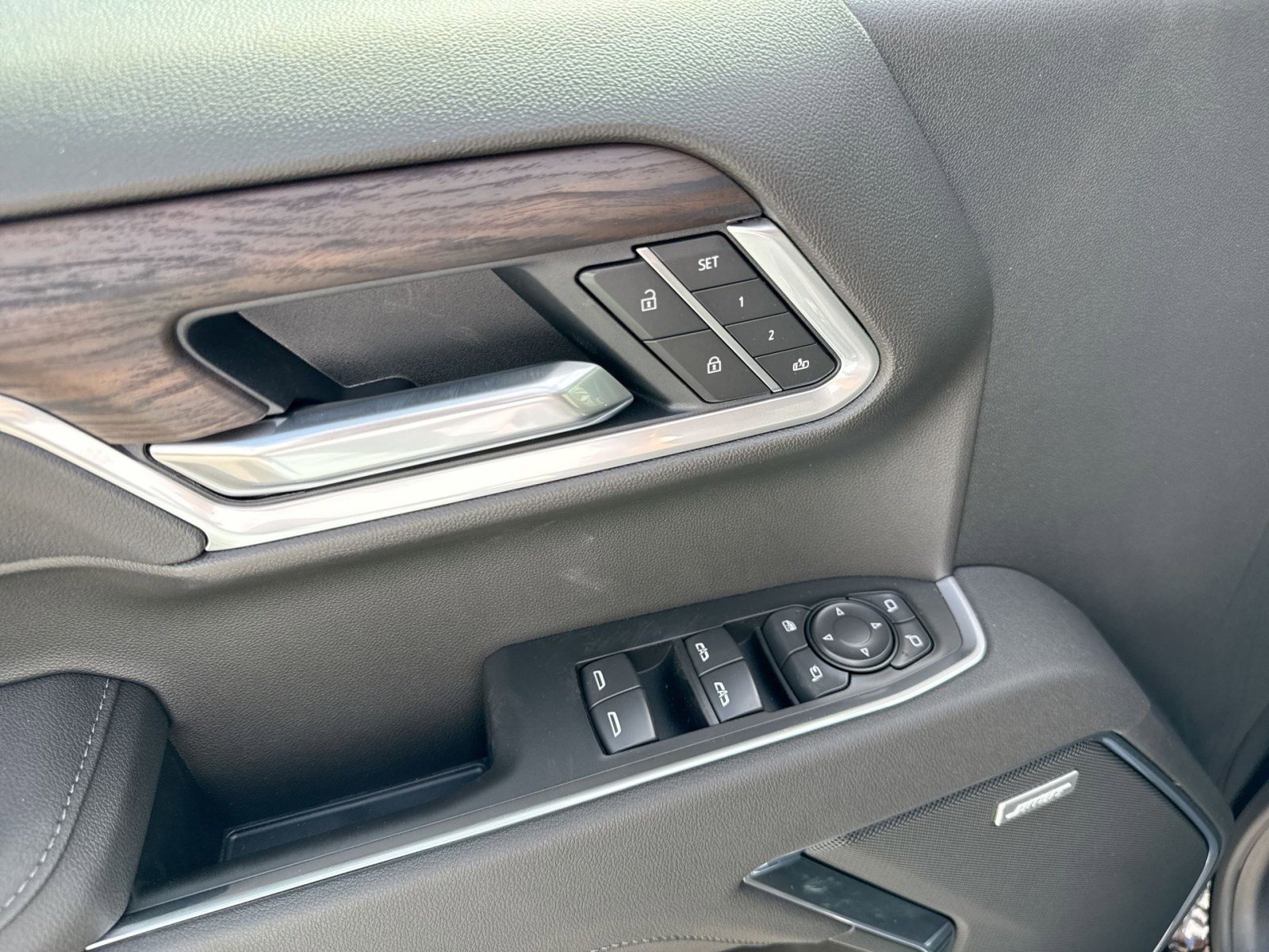 New 2026 GMC Sierra 1500 SLT w/ SLT Premium Package image 15