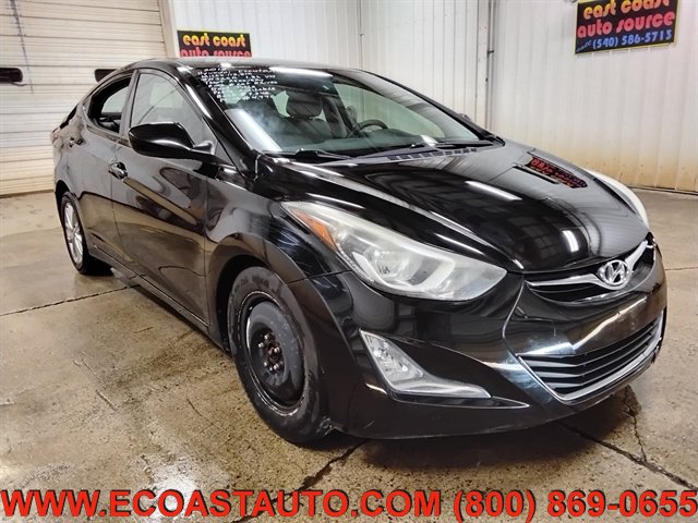 Used 2015 Hyundai Elantra SE w/ Option Group 02