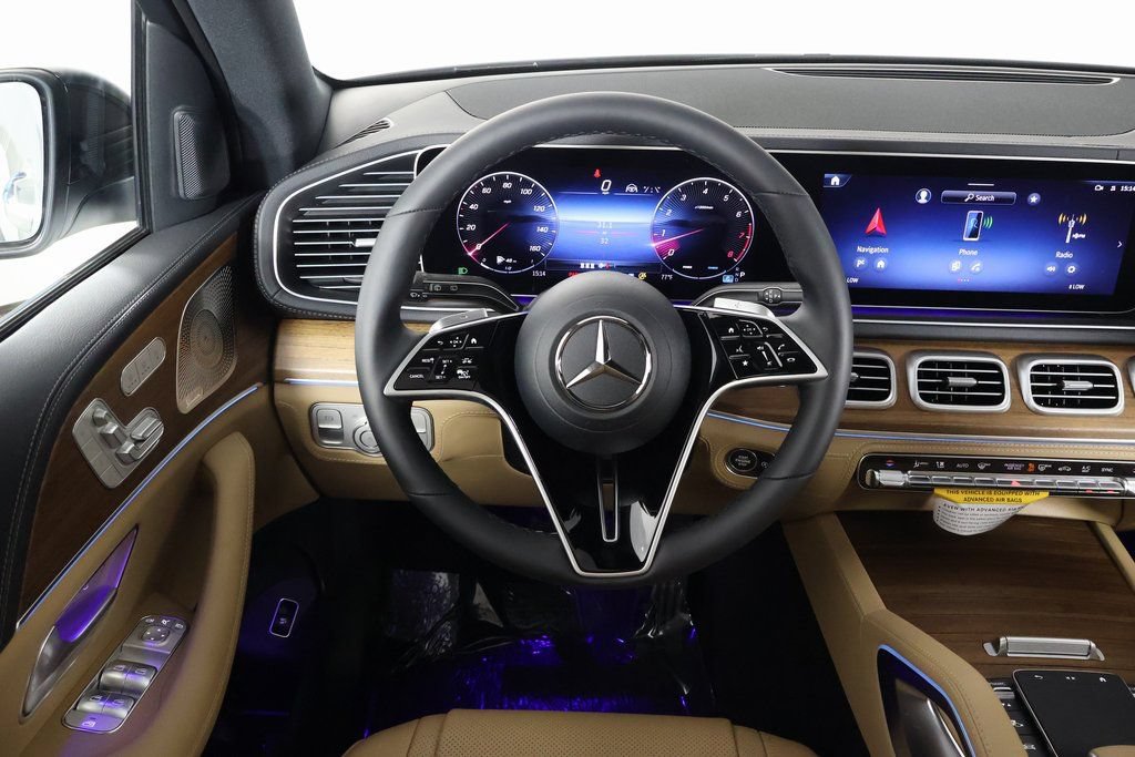 New 2026 Mercedes-Benz GLE 580 4MATIC image 3